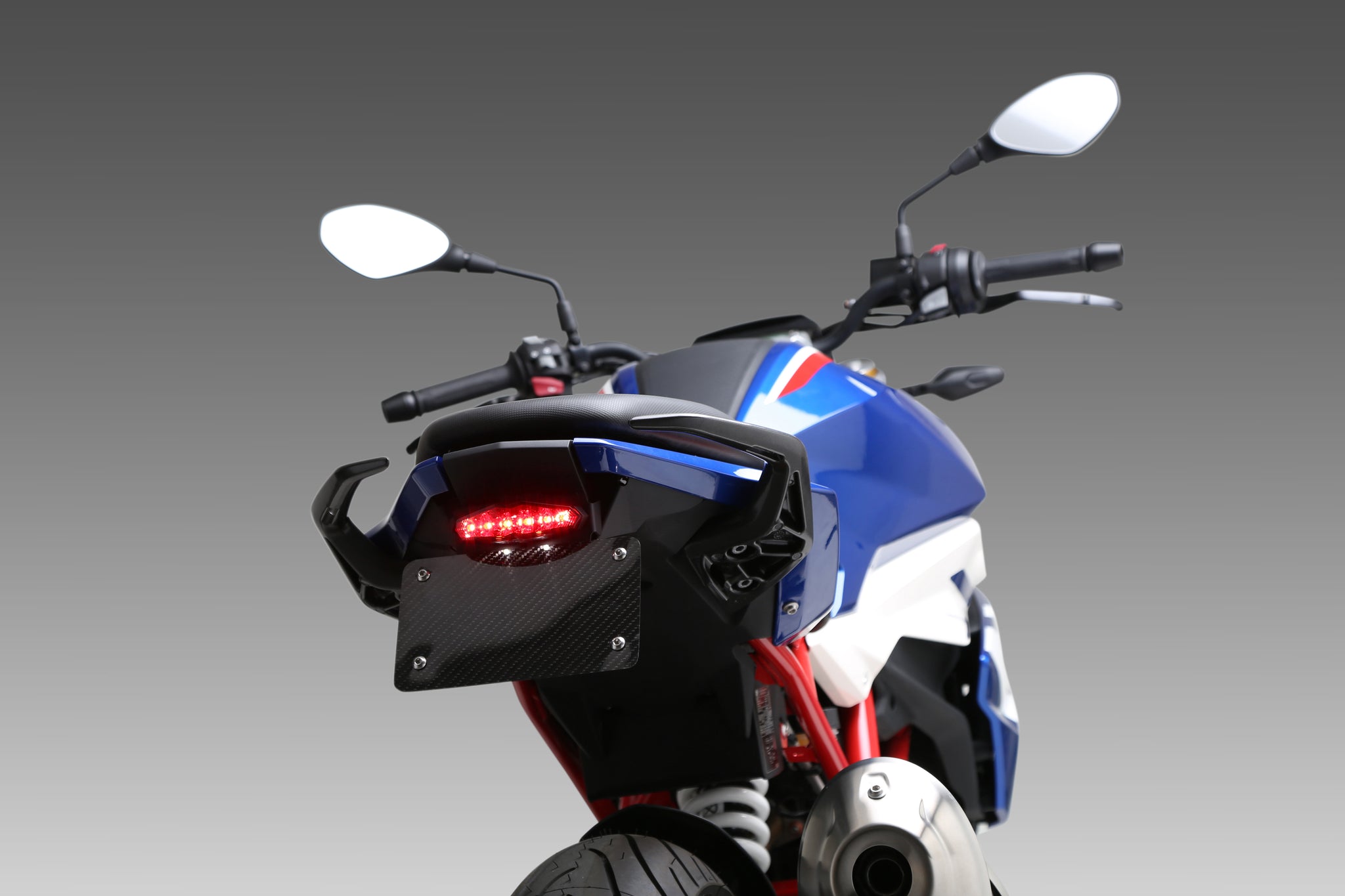 075BG153500_noLights_noFrame_2048x2048.jpg 075BG153500_noLights_noFrame_2048x2048.jpg