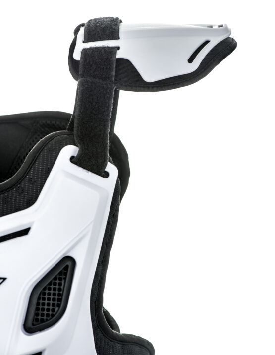 Revel Roost Guard White Youth - Image 2