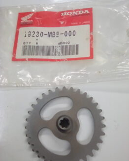 Honda Water Pump Driven Sprocket 31T - 19230-MBB-000