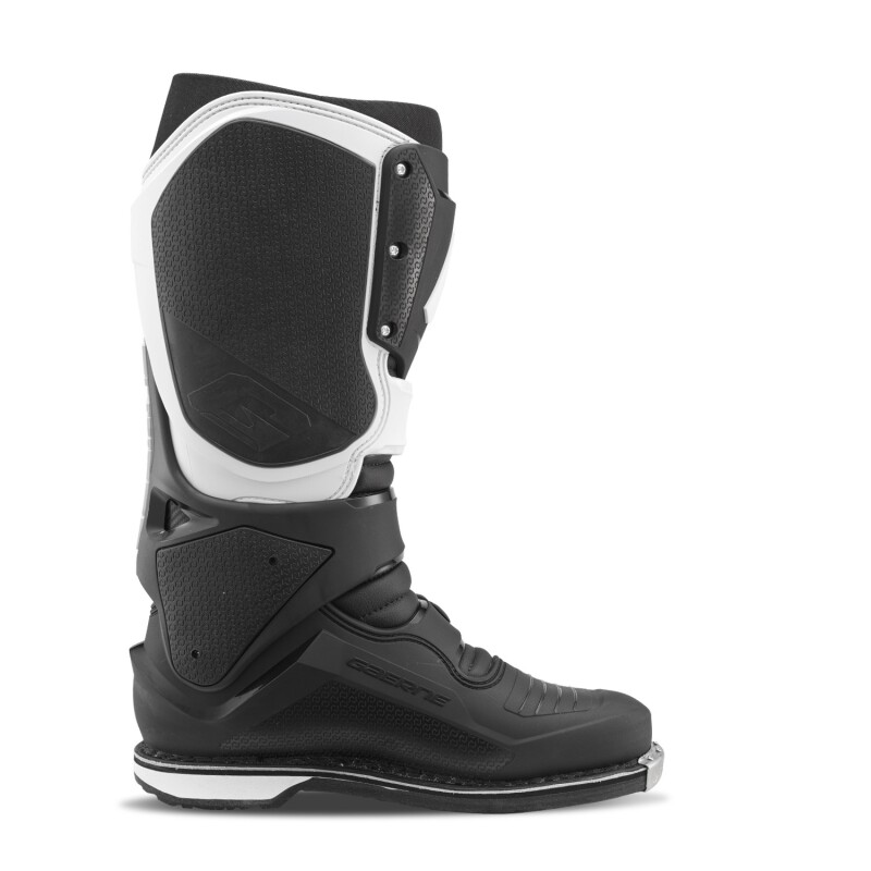Gaerne SG22 Boot Black/White Size 11 - Image 5