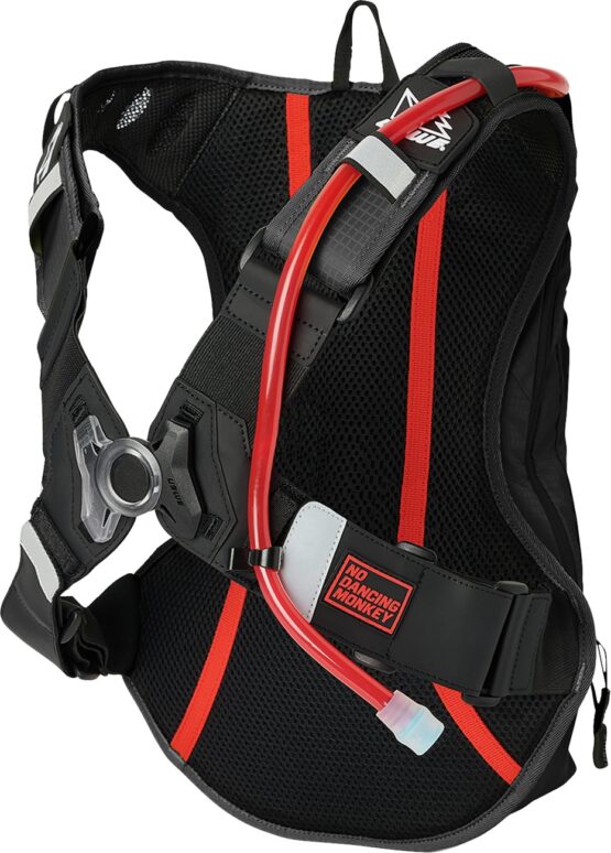 USWE Outlander 9L Hydration Pack Black/Red - Image 3