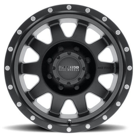 MR301 The Standard 18x9 +18mm Offset 8x6.5 130.81mm CB Matte Black Wheel - Image 2