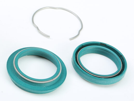 Complete Fork Oil & Dust Seal Kit For 38 mm Paioli Forks - Image 2