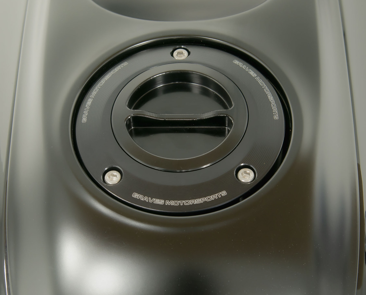 Keyless Gas Cap Vented Billet Aluminum - Image 3
