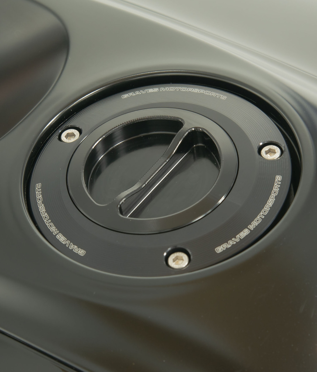 Keyless Gas Cap Vented Billet Aluminum - Image 4