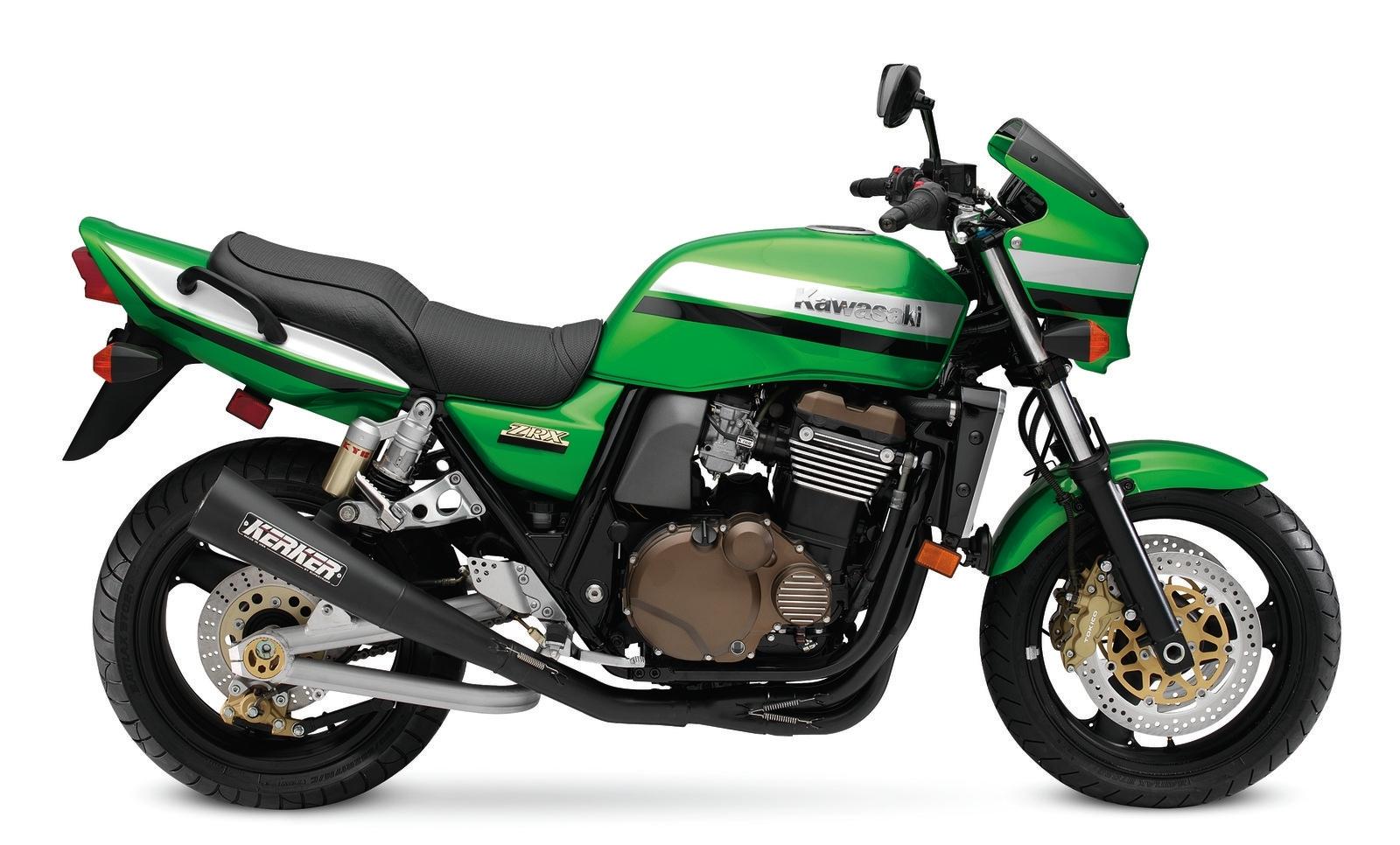 kerker_4-1_black_megaphone_kawi.jpg kerker_4-1_black_megaphone_kawi.jpg