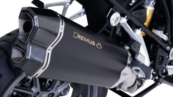 REMUS 8 Slip On Exhaust Stainless Steel - Black - Image 2