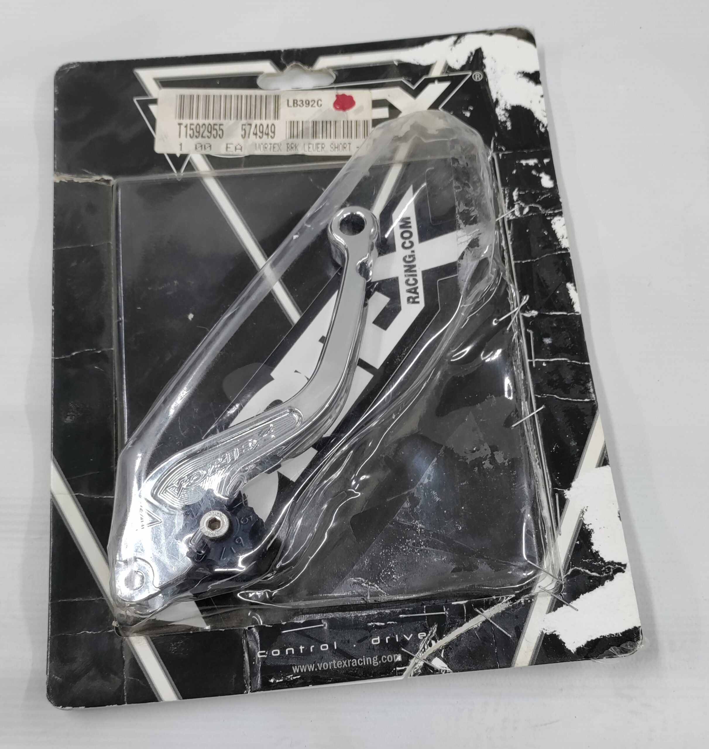 rnd-3c8e0fe5_LEVER.jpg rnd-3c8e0fe5_LEVER.jpg