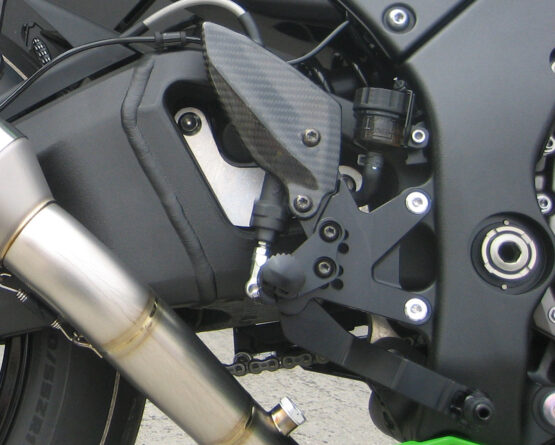 Graves Adjustable Rearsets w/ Carbon Fiber Heel Guard Fits ZX10R - Image 6